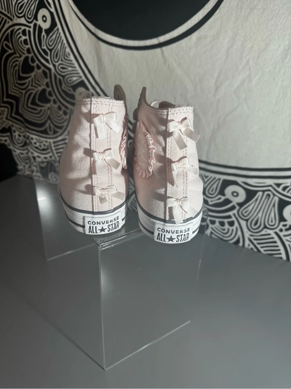 Converse soft light
